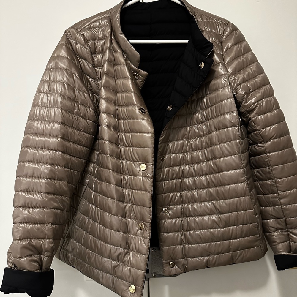 Size 46 -Herno quilted reversible jacket